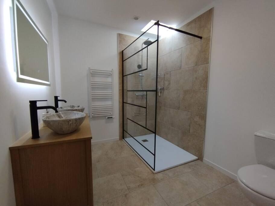 Appartement Avec Jardin Privatif Cuers Dış mekan fotoğraf